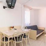 Savudrija Plava Laguna أوماغ